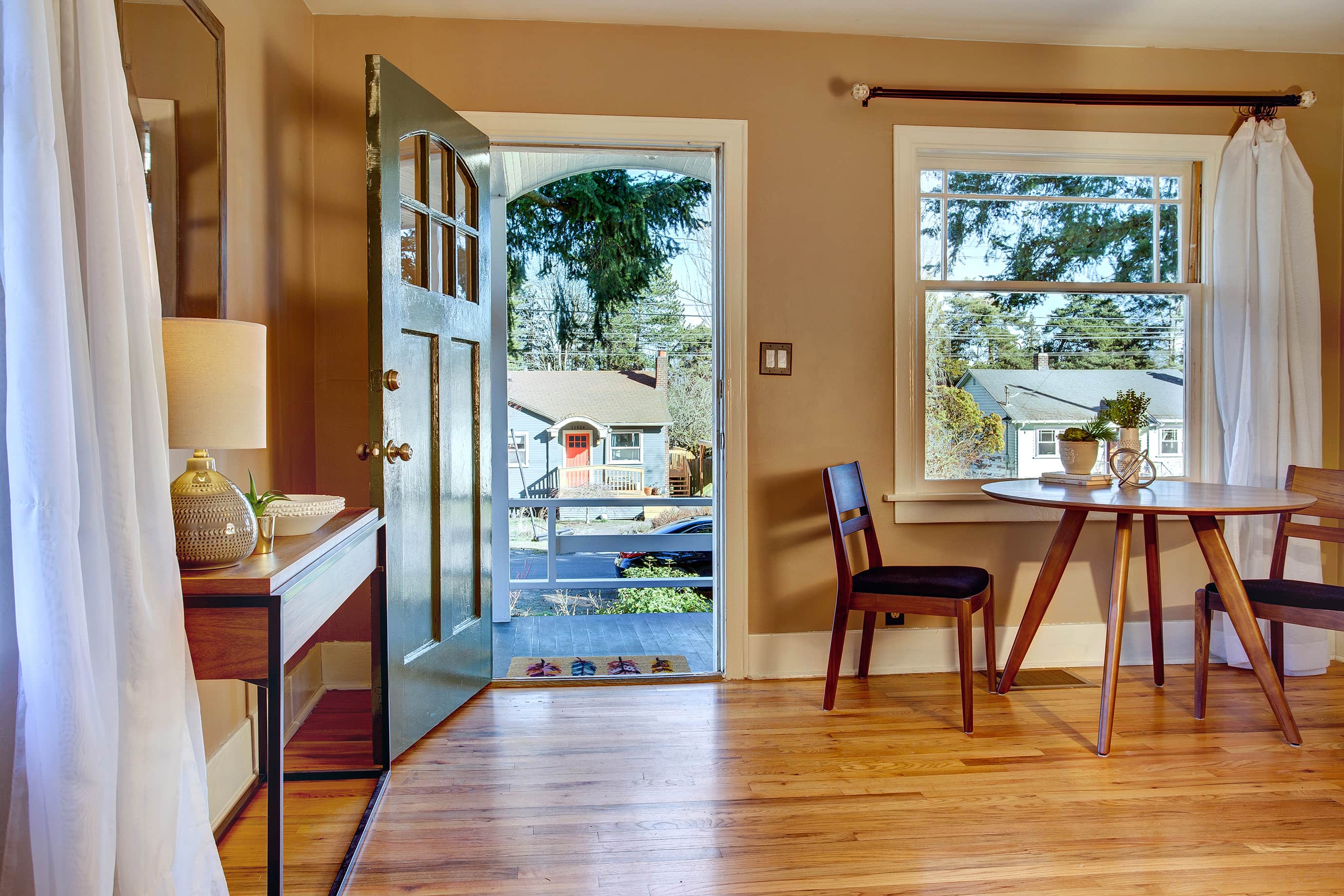 4 Bitter Lake Craftsman Bungalow Living Room 7 Team Diva Real 4 Bitter Lake Craftsman Bungalow Living Room 7