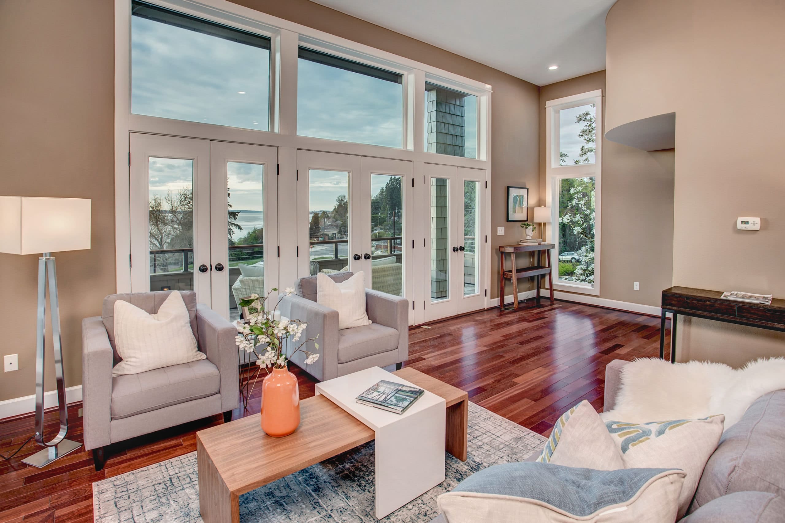 West Seattle View Home 5 Reasons We Love This Lincoln Park Gem