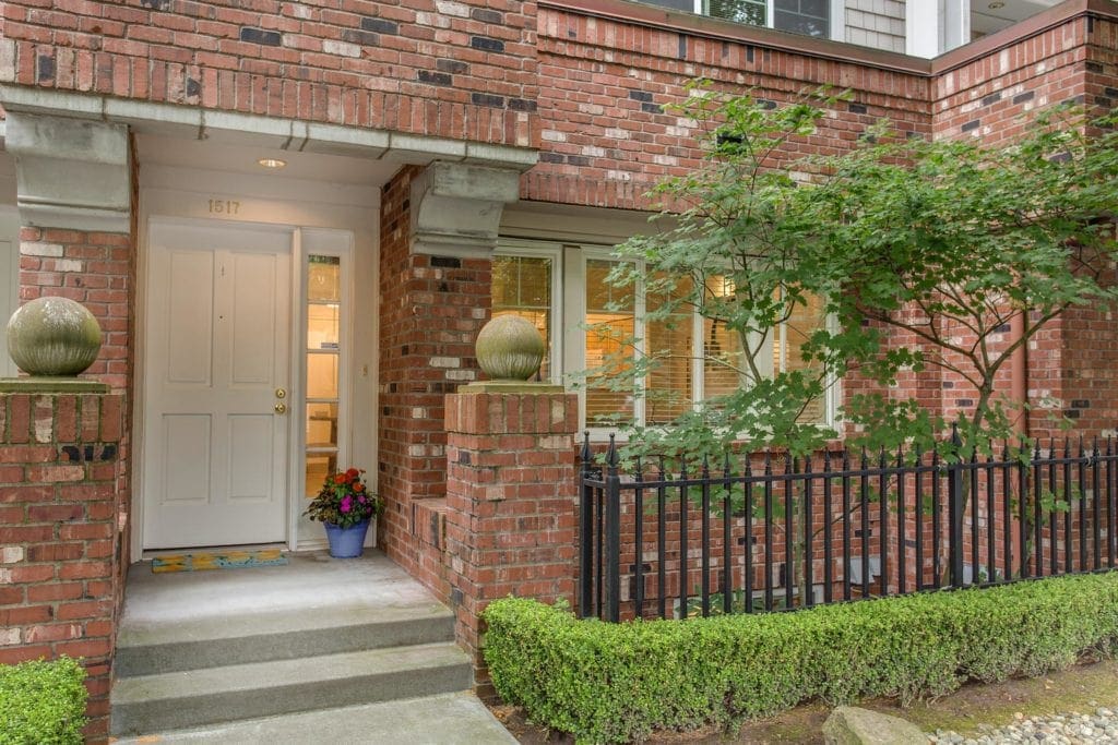 Ballard Townhouse Condo Street Entry Exterior