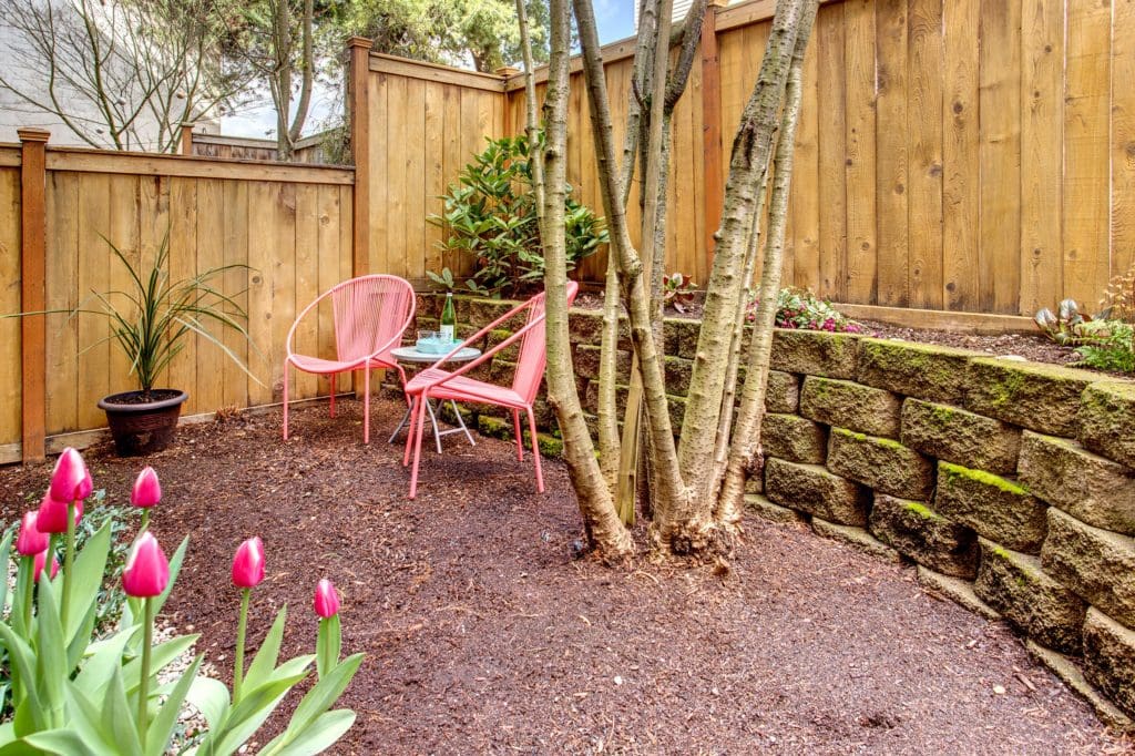 Green Lake Townhome Private Garden Entry