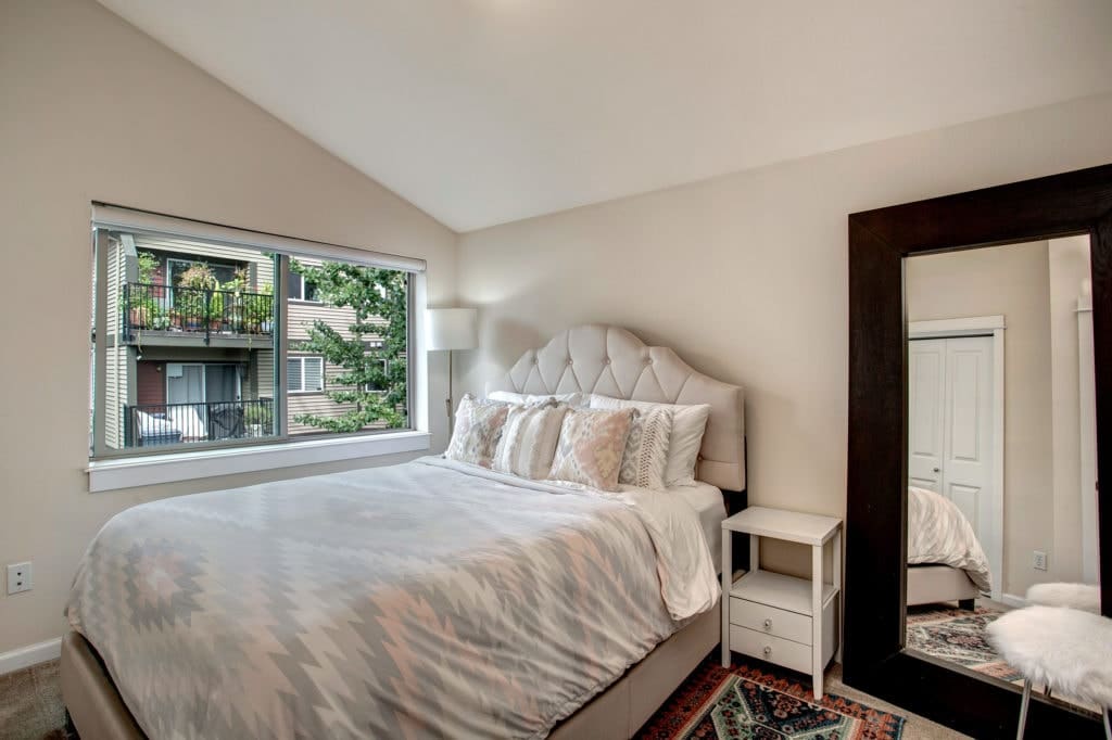 Green Lake Townhome Bedroom Flex Space