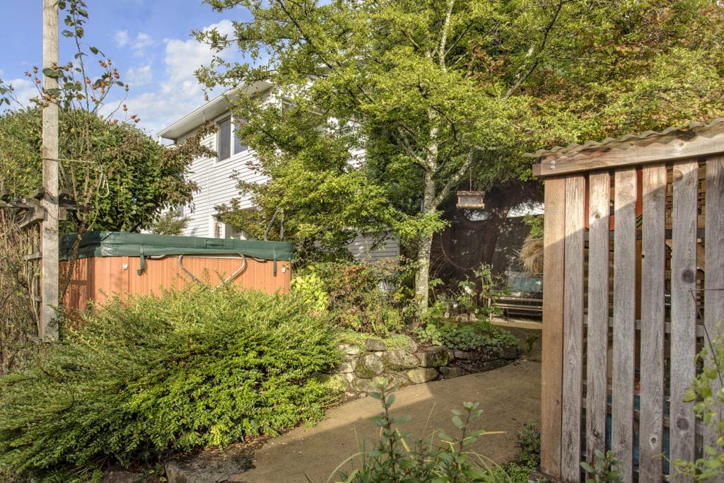 Judkins Park Townhome, Exterior, Private Yard, Hot Tub