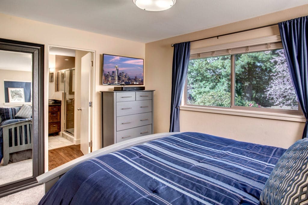 Mid-Century Meadowbrook Home Owner's Suite Bedroom, Owner's Suite Bathroom