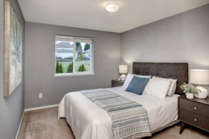 Spacious East Hill Kent Home Bedroom
