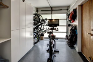 Modern Queen Anne View Home Garage Office Flex Space