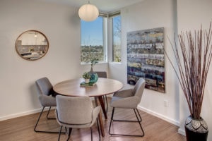 Modern Queen Anne View Home Rental Suite, Dining Area, Magnolia View
