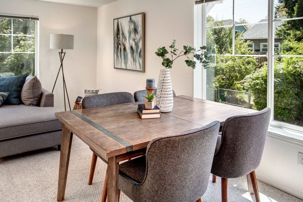 Maple Leaf Townhome Dining Area