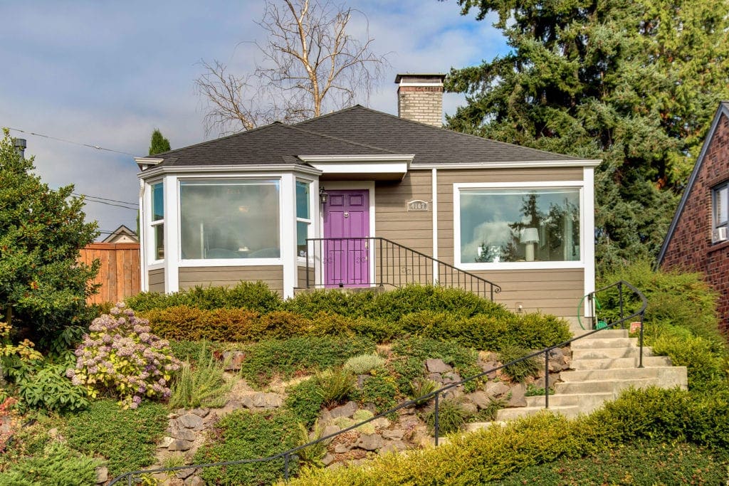 West Seattle View Home Terraced Front Yard