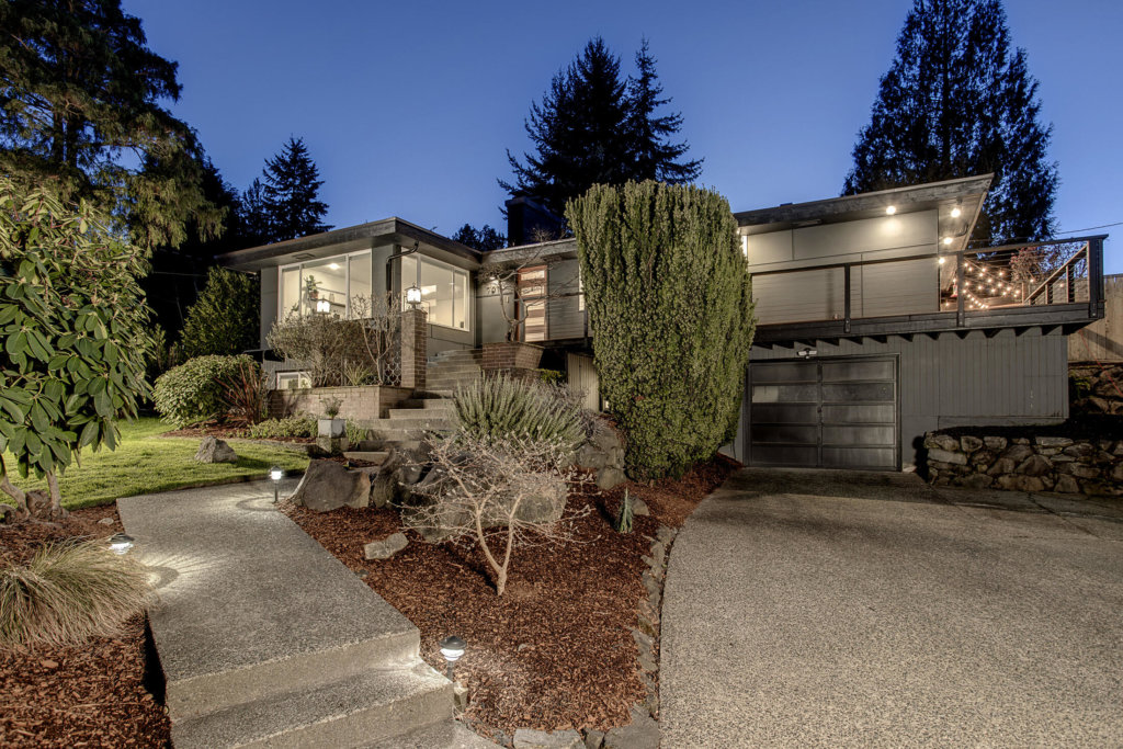 Lakeridge Midcentury Modern Home Twilight Front Entry