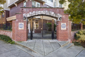 IV West in Queen Anne Front Gate