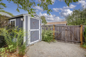 Detached shed space